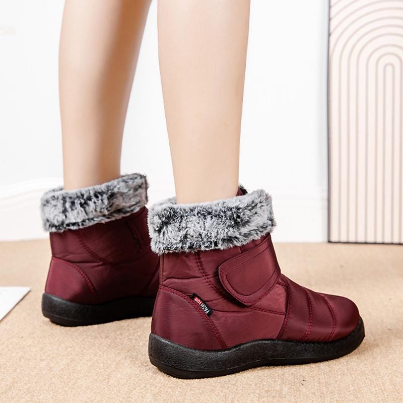 Bottes en fourrure imperméables pour l'hiver