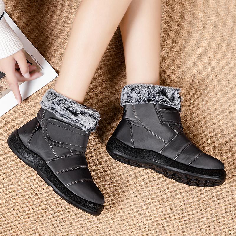 Bottes en fourrure imperméables pour l'hiver