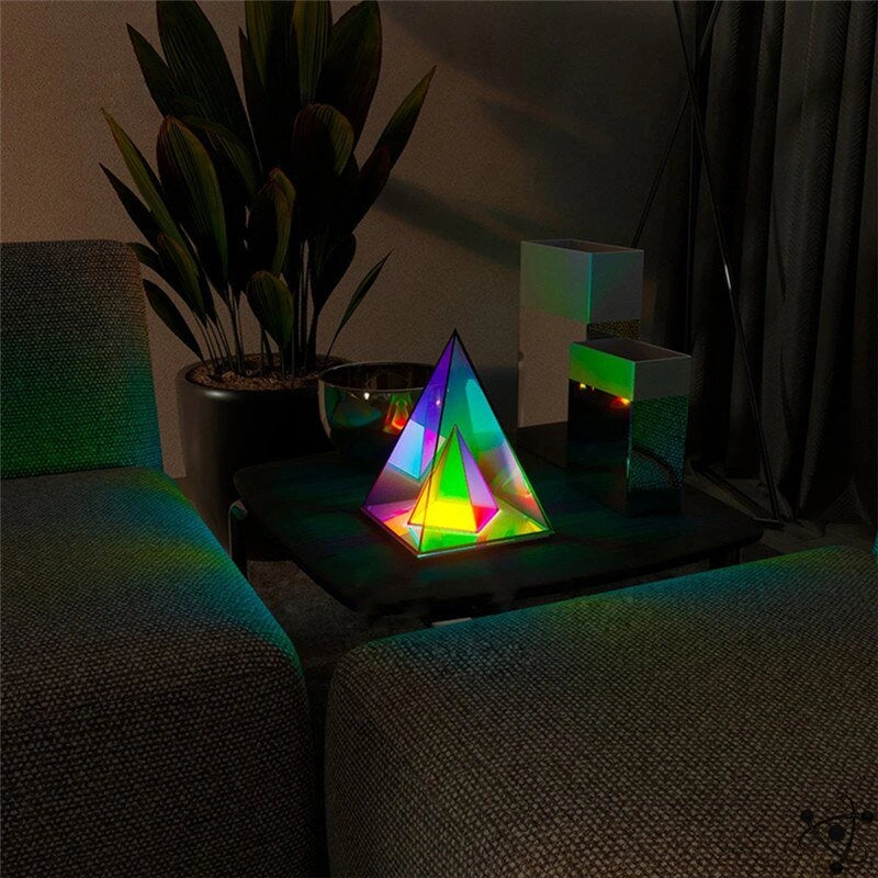 Lampe Pyramide Infini